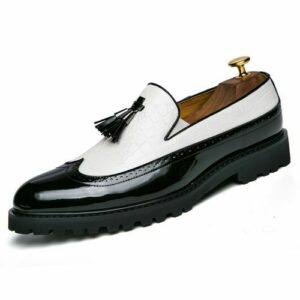 Glossy Tassel Brogue Shoes Loafers & Slip-ons